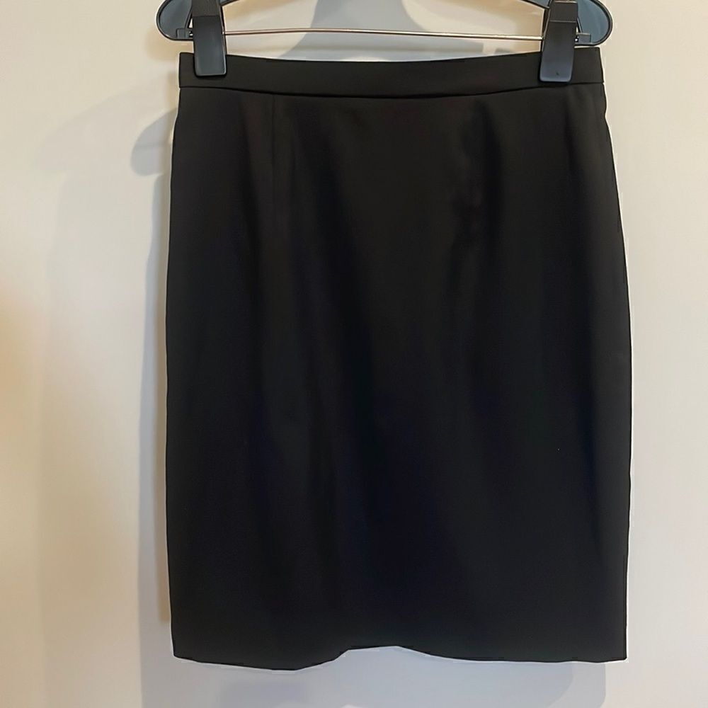 Burberry Black Wool Pencil Skirt